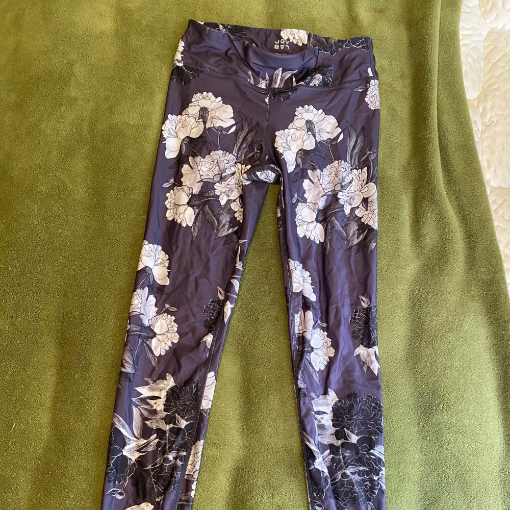 JoyLab Patterned Leggings Size S/M